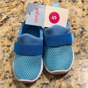 Cat & Jack Light and Dark Blue Toddler Slip-On Sneakers.